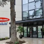 Residhome מלון דירות