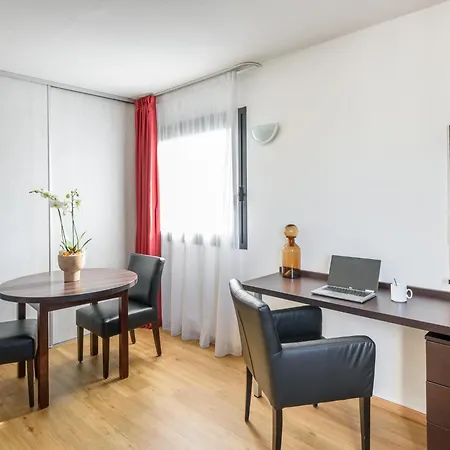 Апарт-отель Residhome 3*
