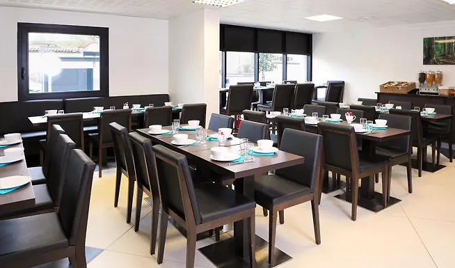 雷斯迪家图卢兹特洛萨 3*